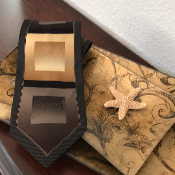 Gasparo Men’s Tie Geometrical Pattern Gold Grey Black - Picture 3 of 9